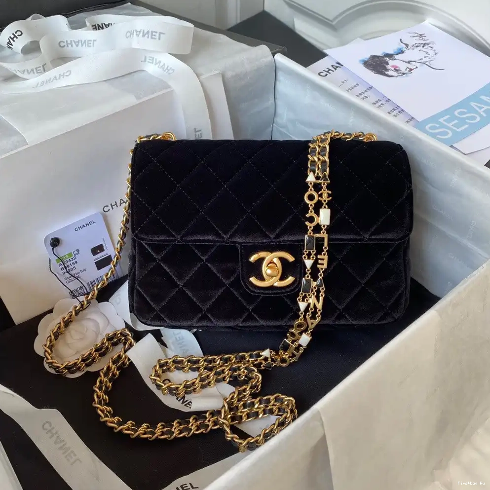 First Bag Ru BAG CHANEL FLAP SMALL 0701